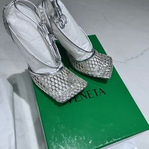 Bottega Veneta Stretch Lace up Sandal